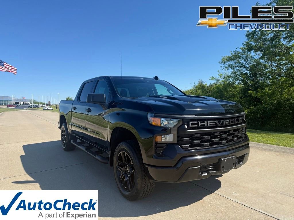 Used 2024 Chevrolet Silverado 1500 Custom Trail Boss w/ Turbomax Blackout Package