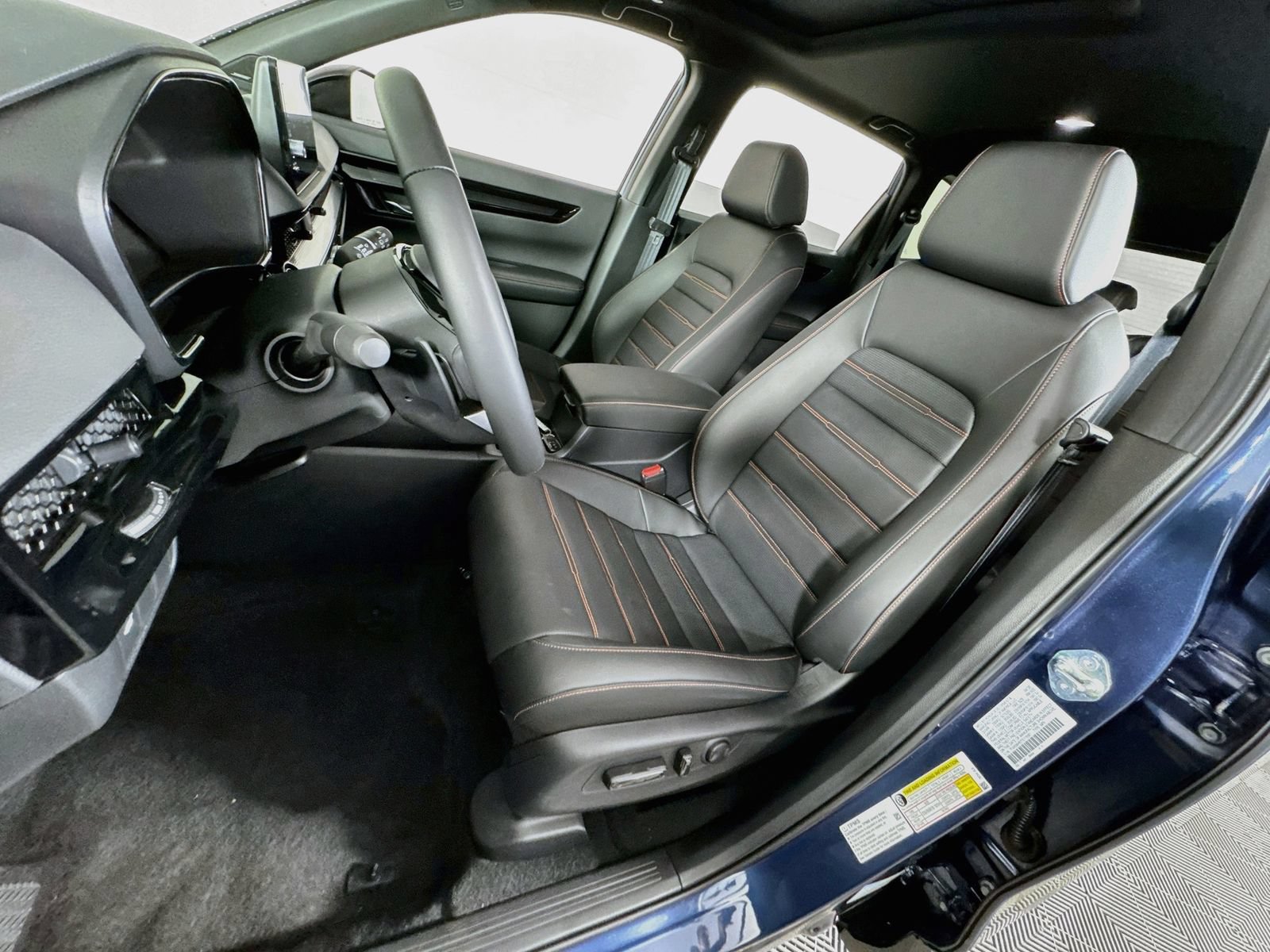 Used 2026 Honda CR-V Sport Touring image 12