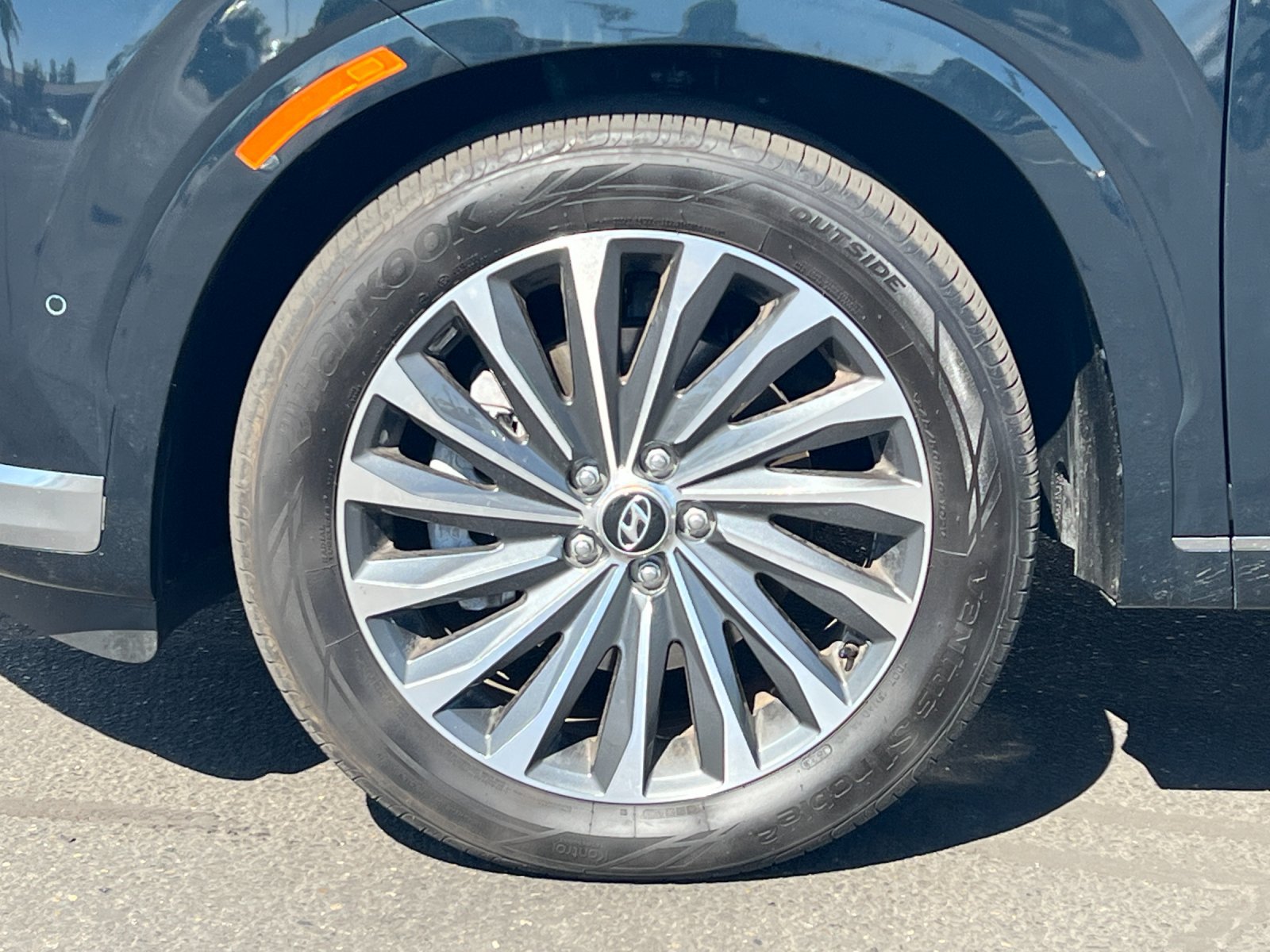 Used 2025 Hyundai Palisade Calligraphy FWD image 27