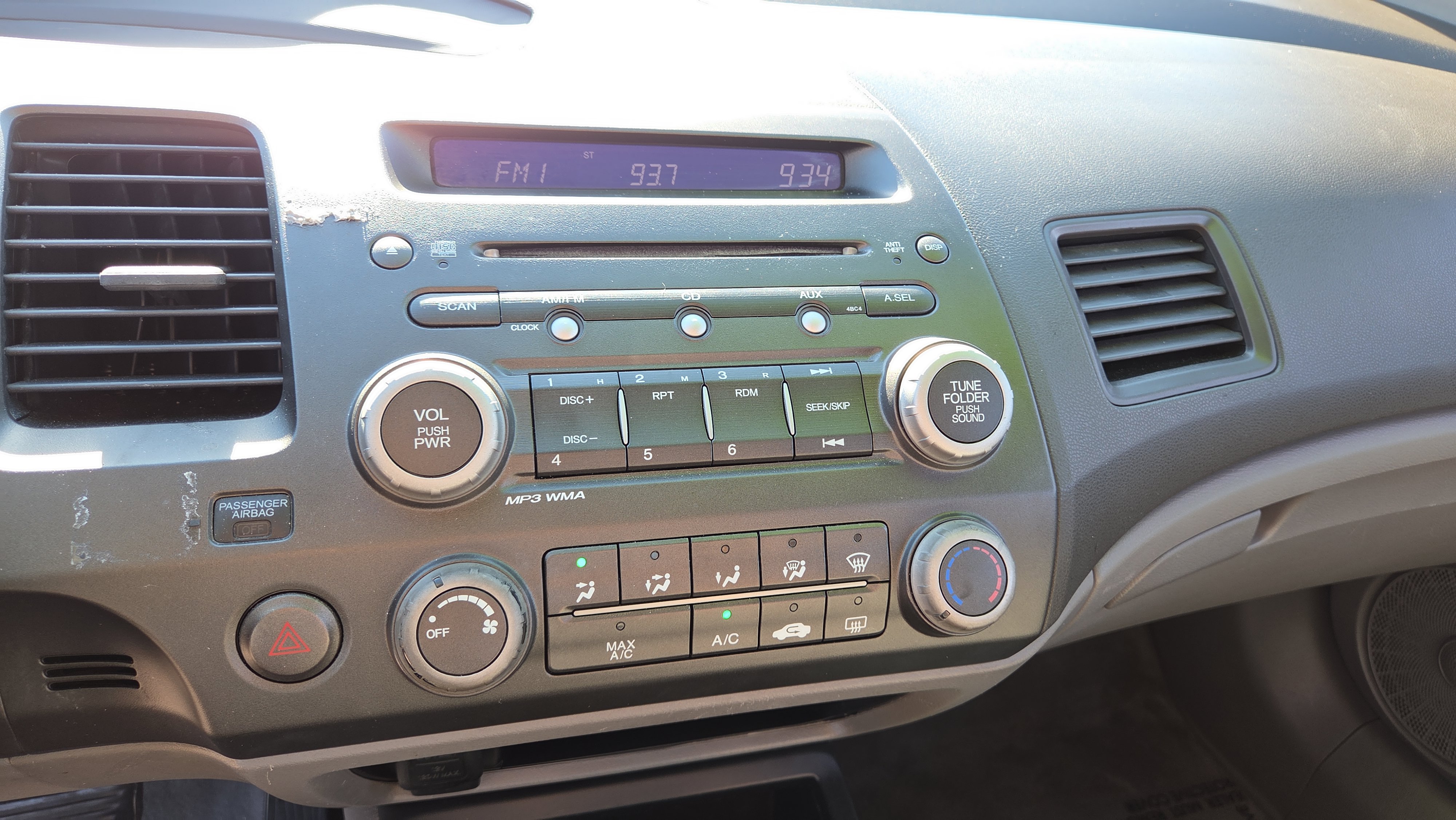 Used 2011 Honda Civic LX image 28