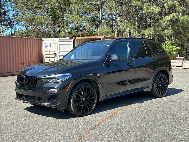 Used 2021 BMW X5 sDrive40i w/ M Sport Package RWD image 3