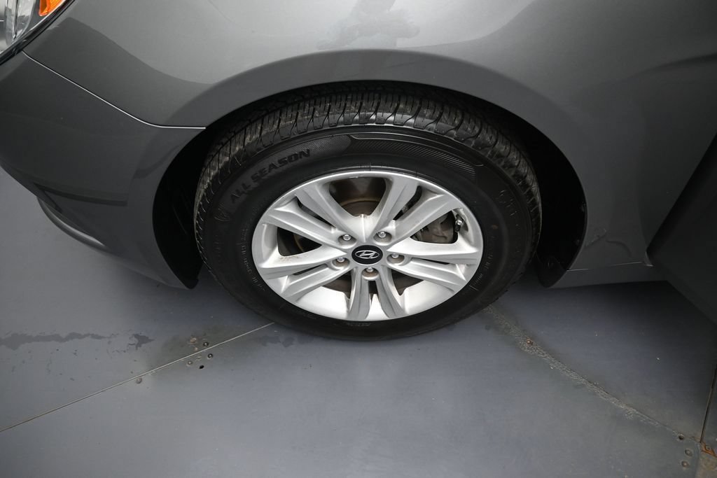Used 2013 Hyundai Sonata GLS w/ Popular Equipment Pkg FWD image 32