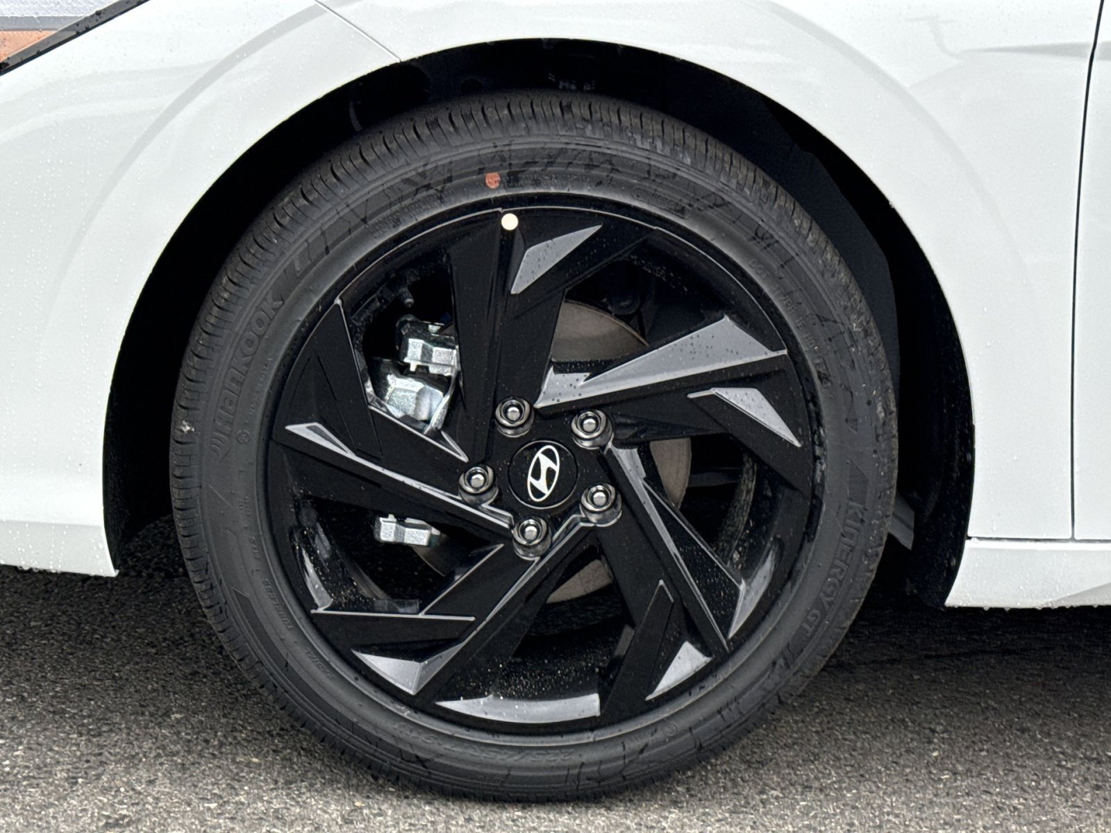 New 2026 Hyundai Elantra Sport FWD image 12