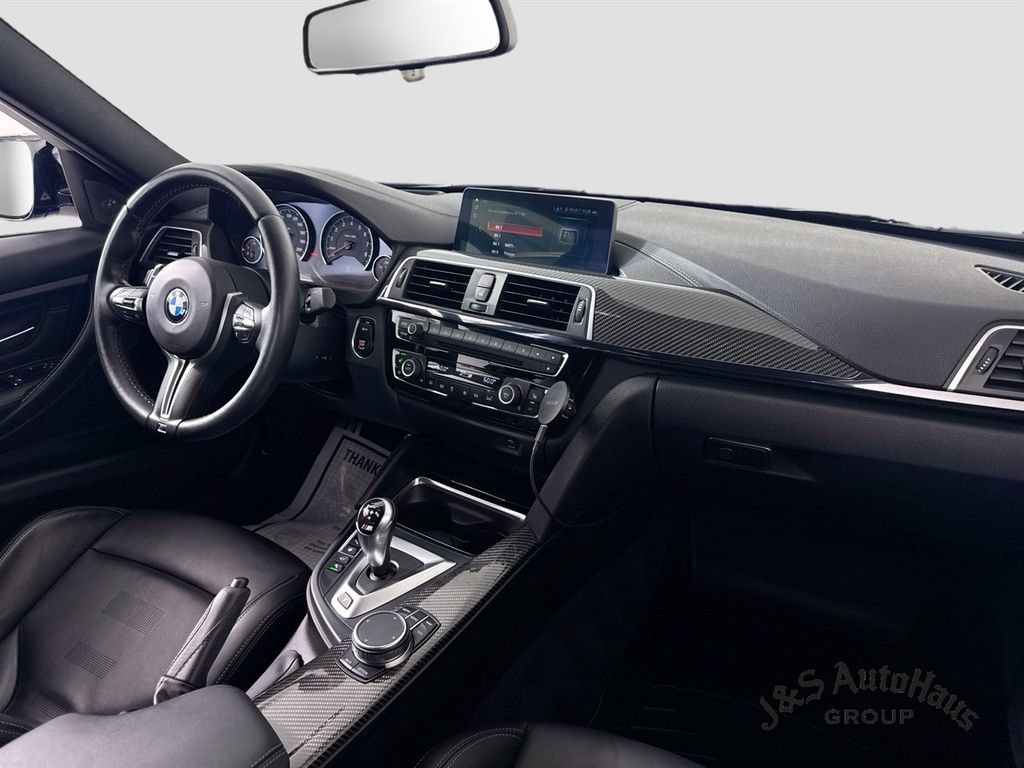 Used 2018 BMW M3 w/ Competition Package RWD image 31