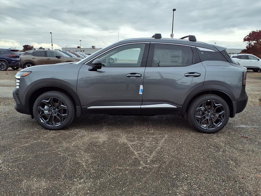 New 2026 Nissan Kicks SR w/ Cold Weather Package image 5
