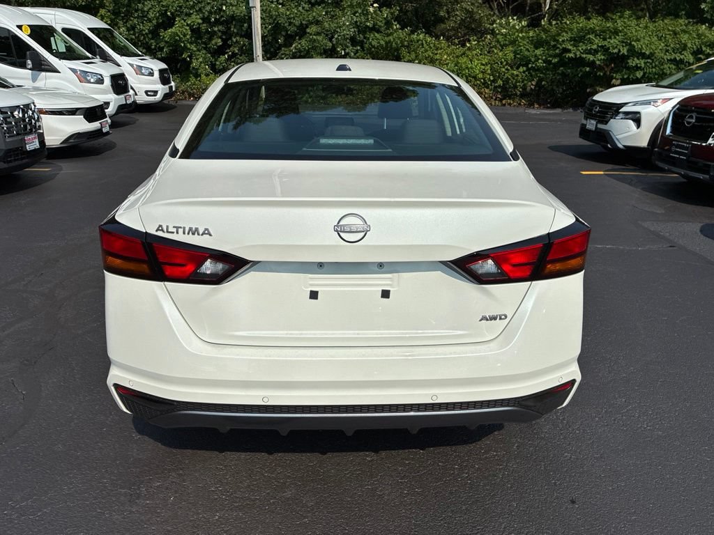 New 2026 Nissan Altima 2.5 SV AWD/4WD image 6