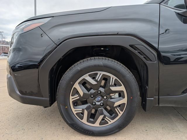 Used 2025 Subaru Forester Premium image 11