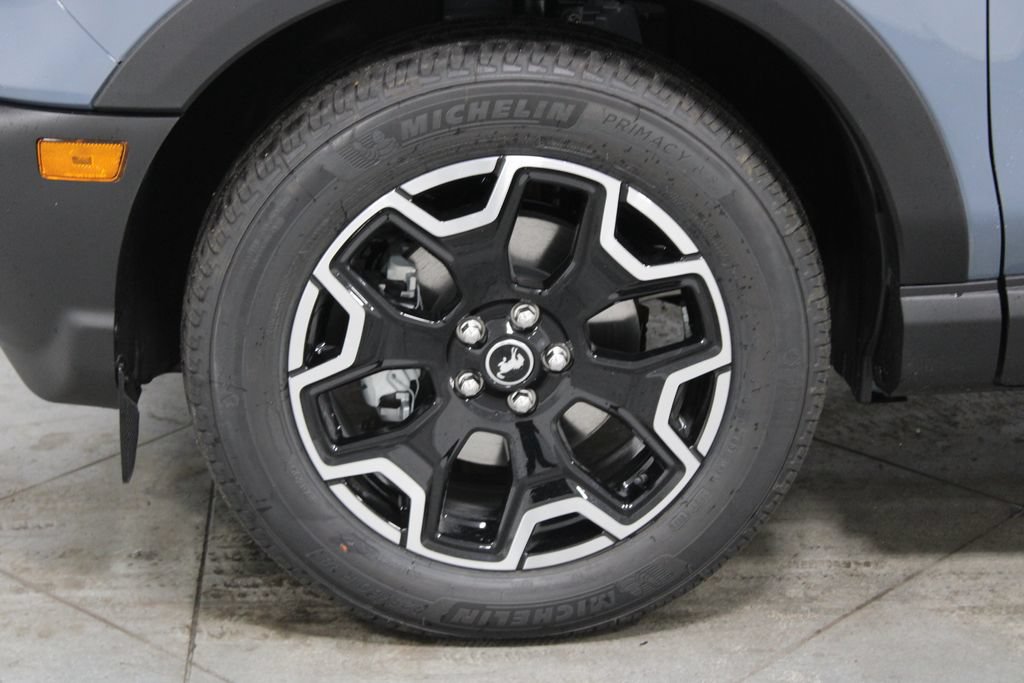 New 2026 Ford Bronco Sport Outer Banks AWD/4WD image 16