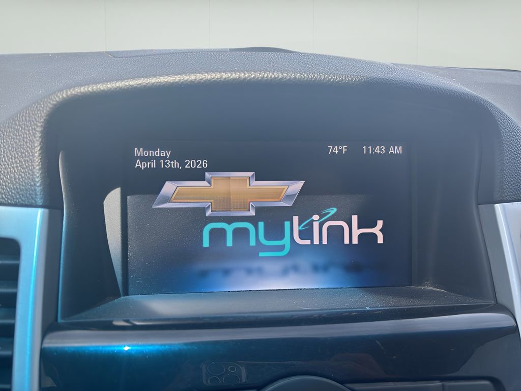 Used 2014 Chevrolet Cruze LT FWD image 17