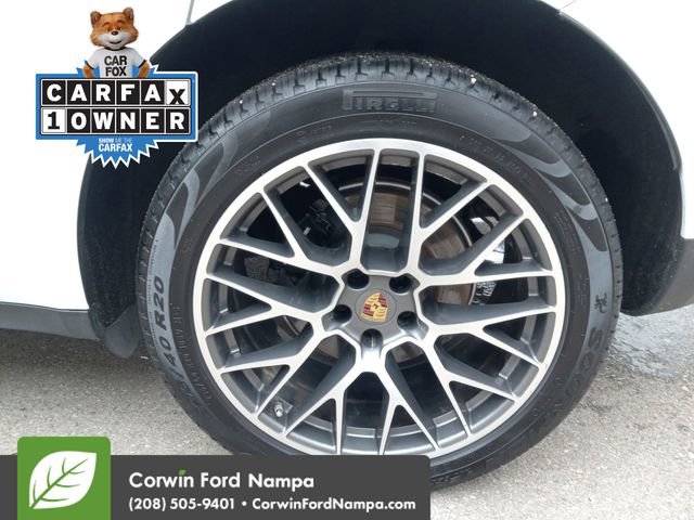 Used 2018 Porsche Macan image 30