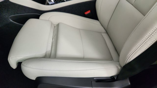New 2026 Volvo XC40 B5 Plus w/ Climate Package AWD/4WD image 13