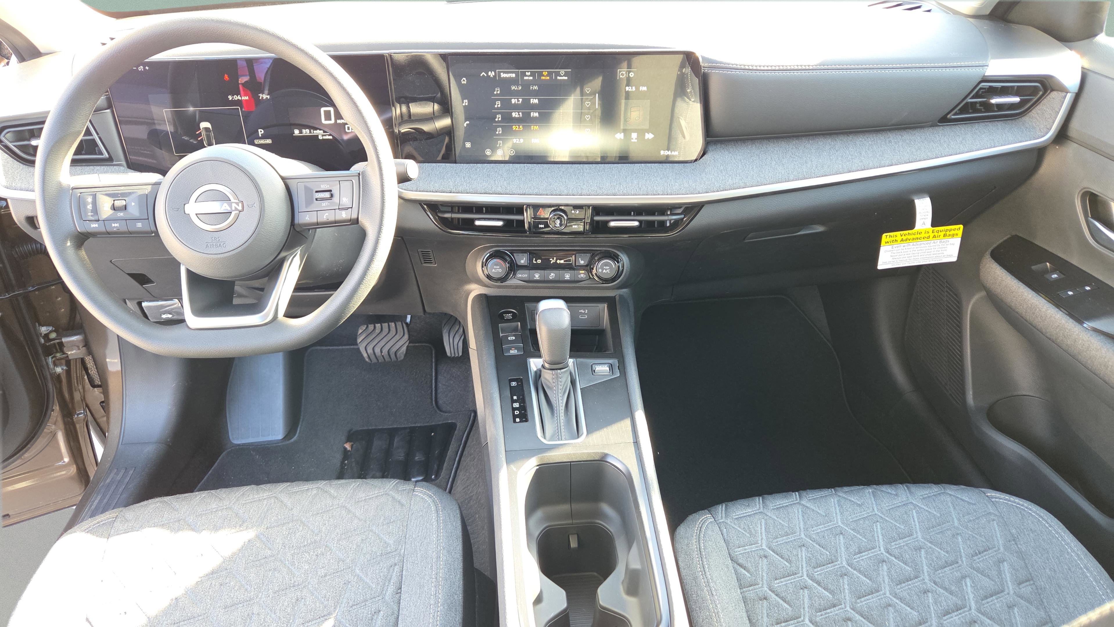 New 2026 Nissan Kicks SV image 13