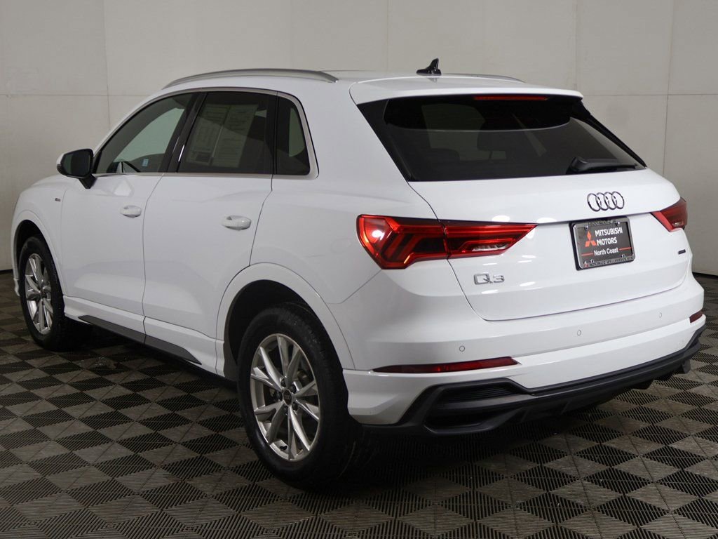 Used 2025 Audi Q3 2.0T Premium image 10