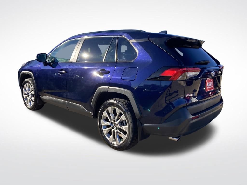 Used 2024 Toyota RAV4 XLE Premium w/ Weather Package AWD/4WD image 4