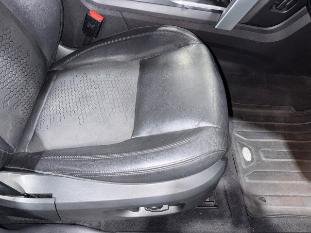 Used 2017 Land Rover Discovery Sport SE image 65