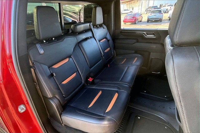 Used 2024 GMC Sierra 2500 AT4 w/ AT4 Premium Plus Package image 26