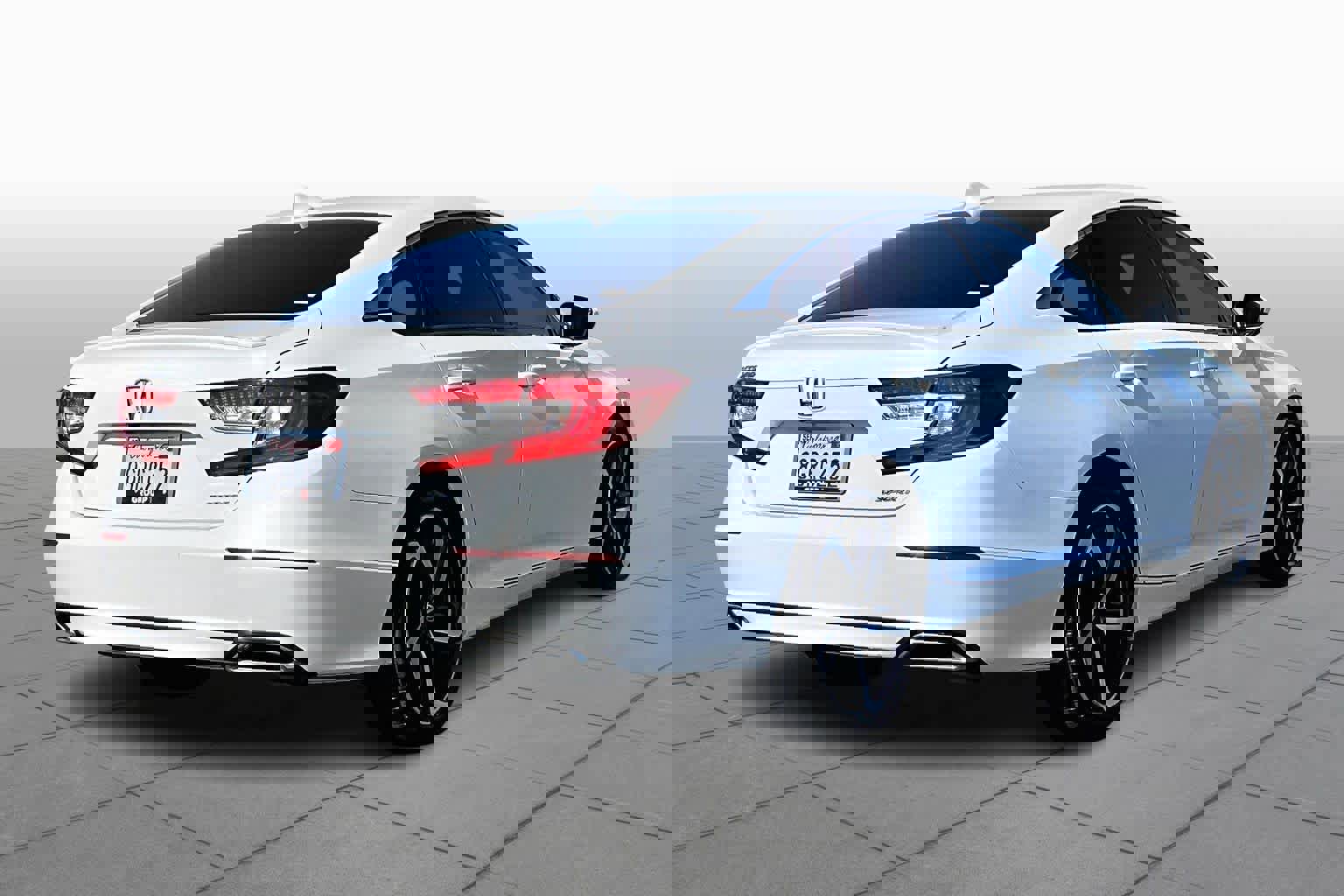 Used 2018 Honda Accord Sport image 12