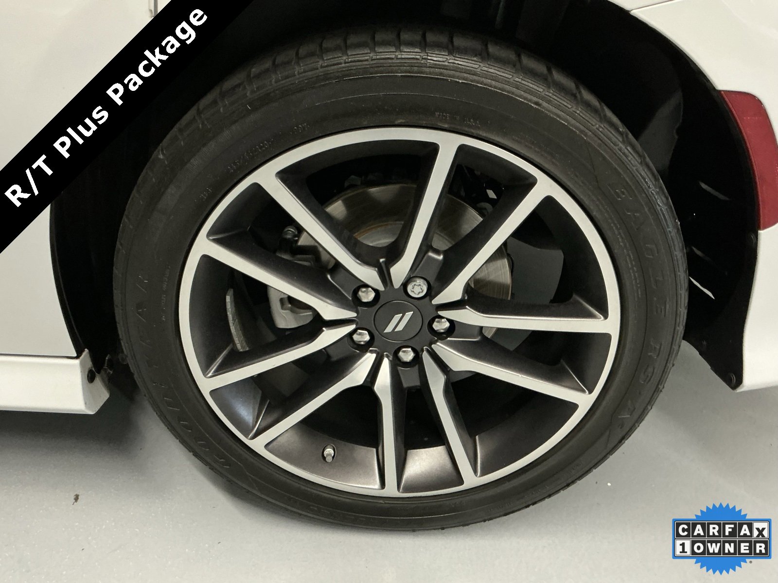 Used 2022 Dodge Charger R/T w/ Plus Group image 30