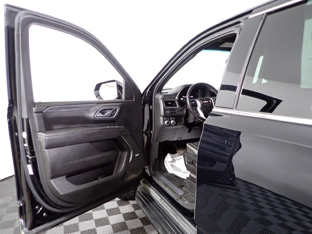 Used 2021 GMC Yukon XL SLT AWD/4WD image 20