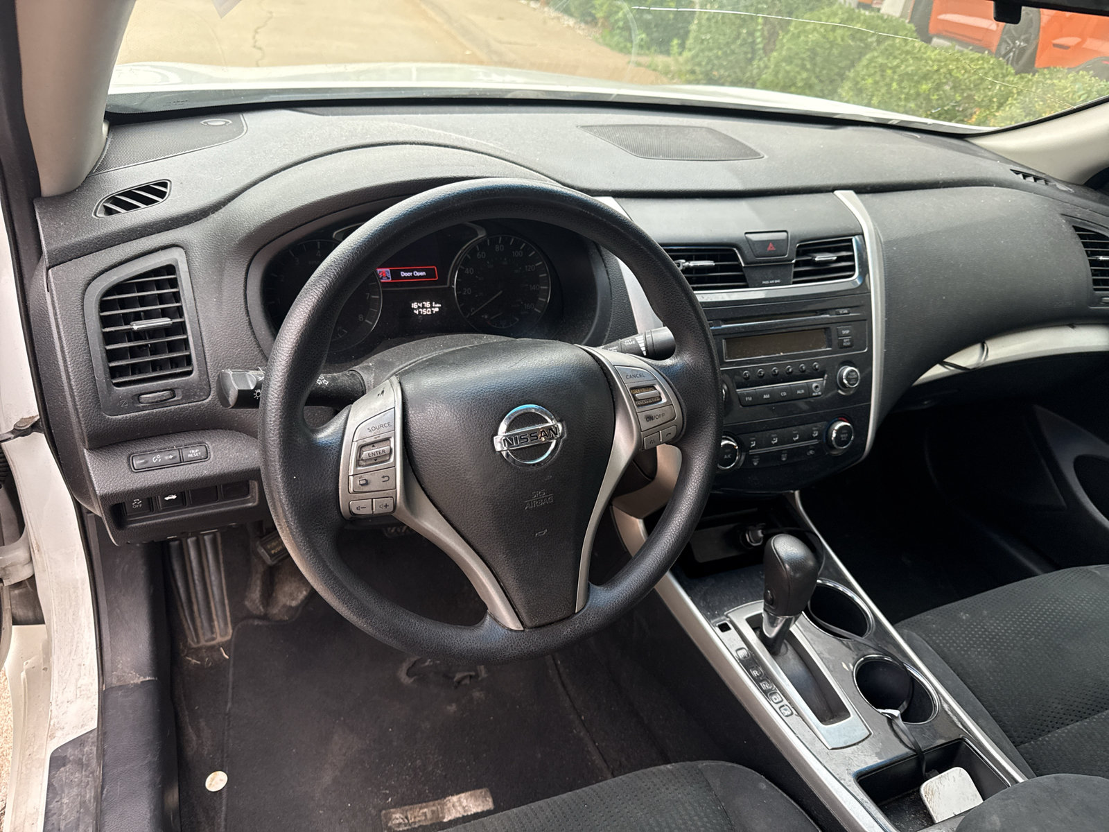 Used 2014 Nissan Altima 2.5 S FWD image 3