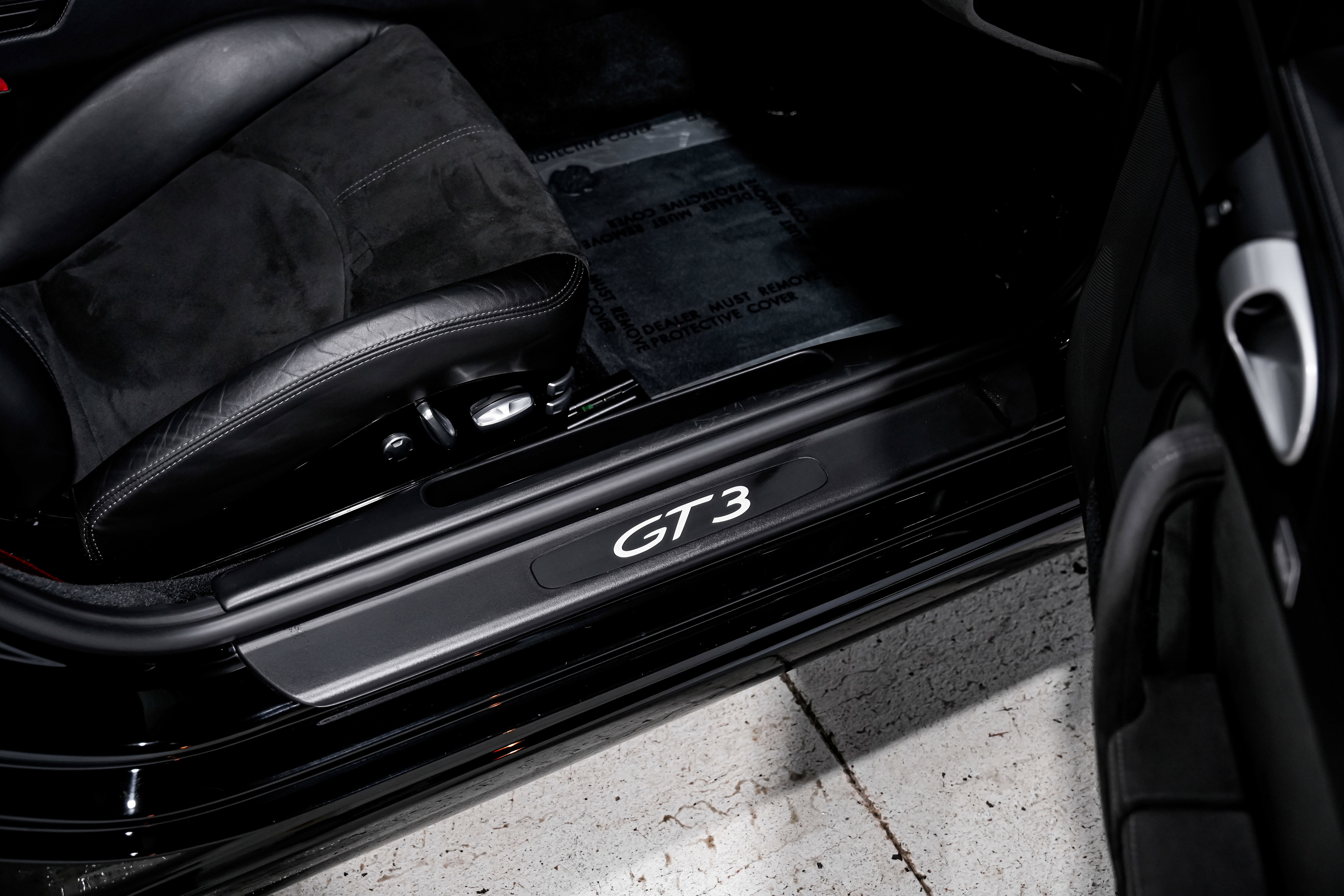 Used 2010 Porsche 911 GT3 image 27