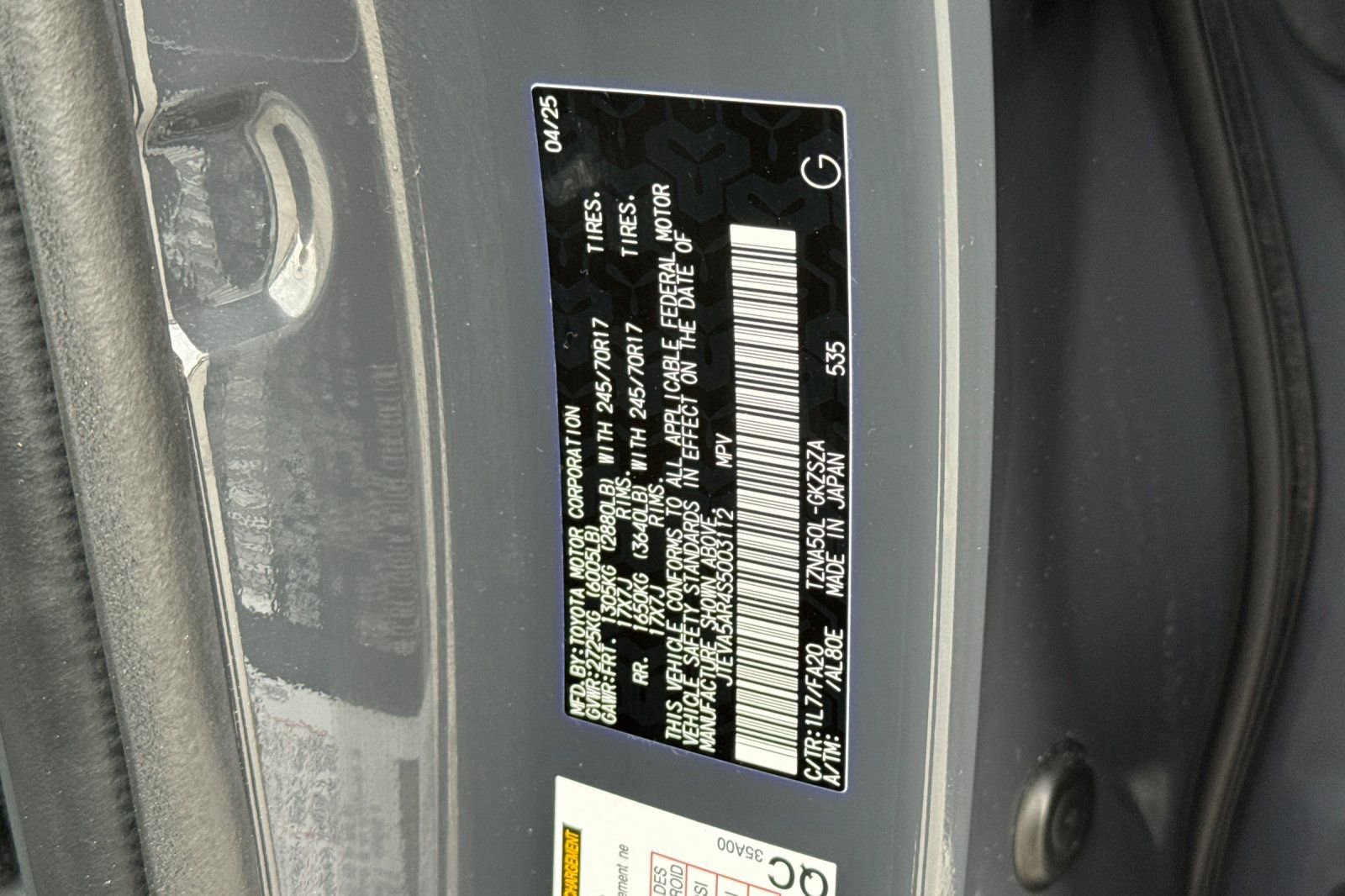 Certified 2025 Toyota 4Runner SR5 image 29