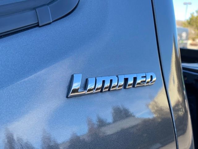 Used 2018 Toyota Tacoma Limited image 8