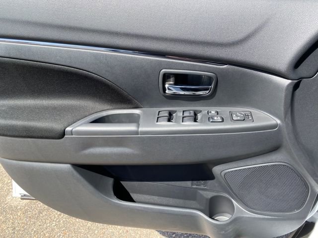 New 2026 Mitsubishi Outlander Sport ES image 13