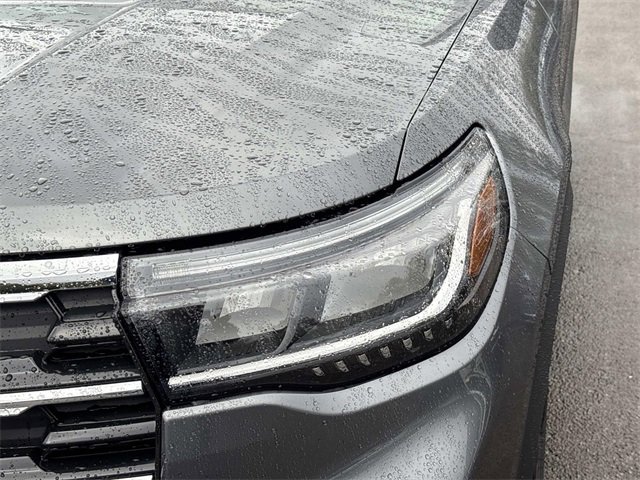 New 2026 Ford Explorer Active w/ Active Comfort Package image 10