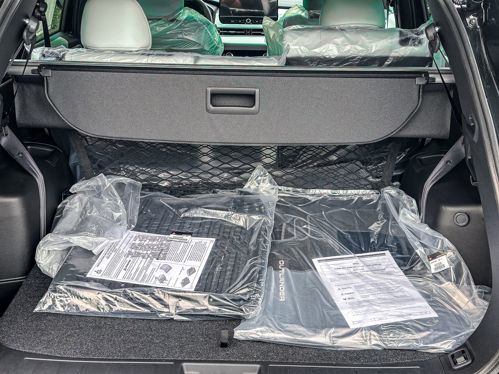 New 2025 Mitsubishi Outlander AWD image 16