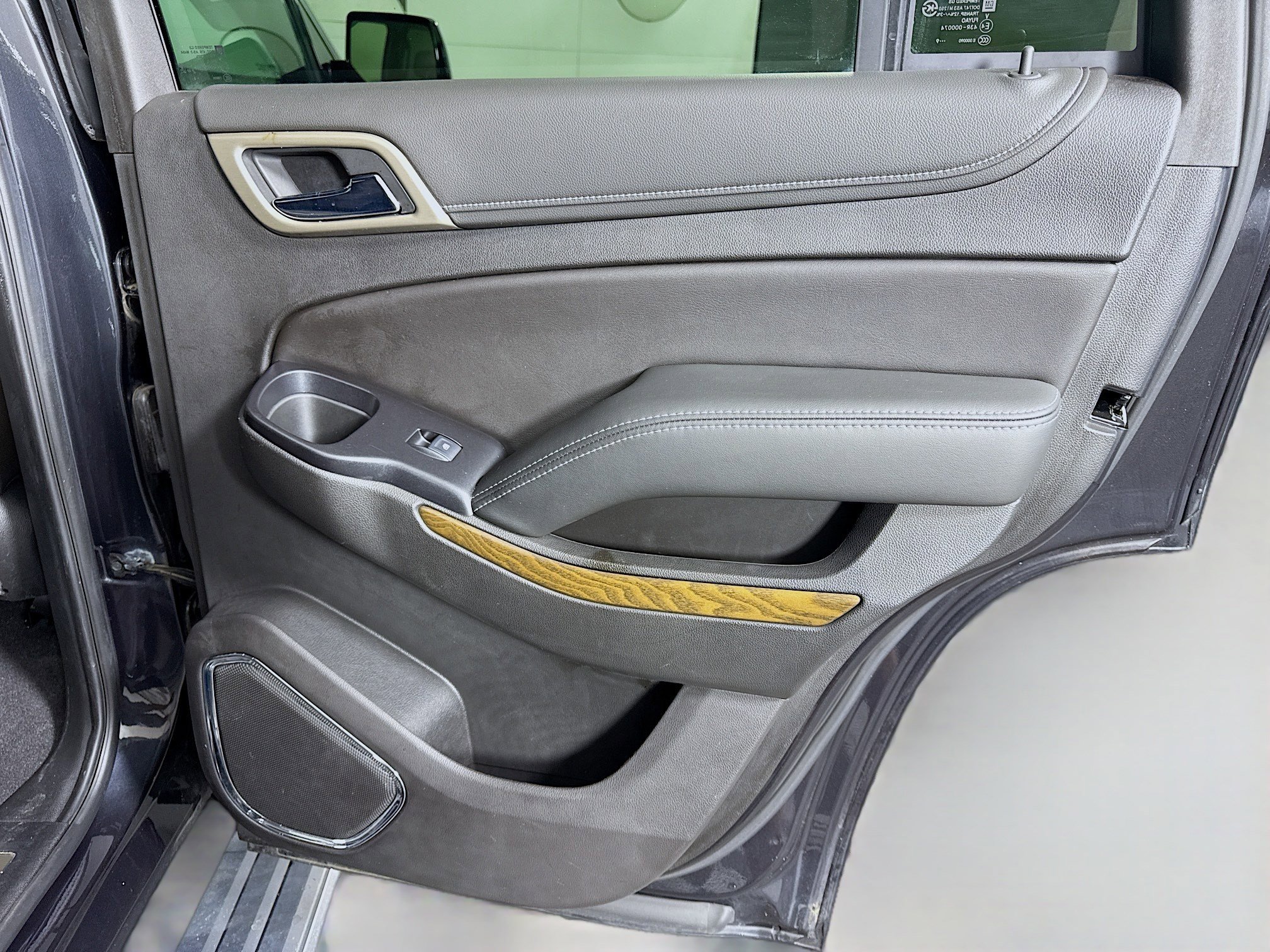 Used 2020 GMC Yukon Denali w/ Denali Ultimate Package image 27