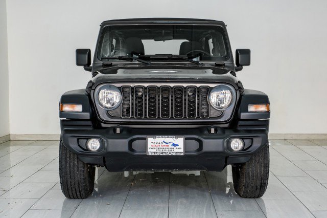 Used 2024 Jeep Wrangler Unlimited Sport image 3