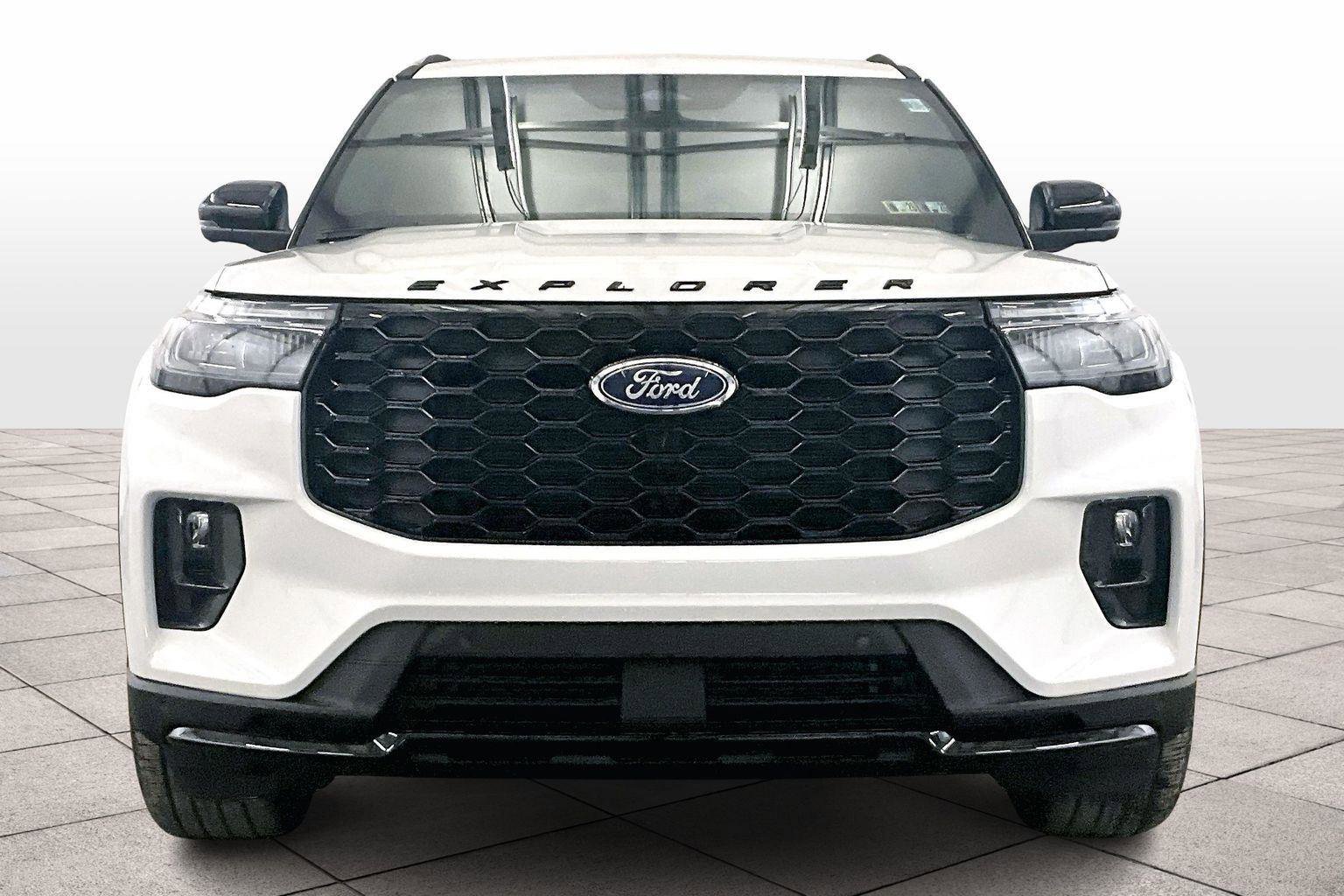 New 2025 Ford Explorer ST-Line w/ Premium Package image 3