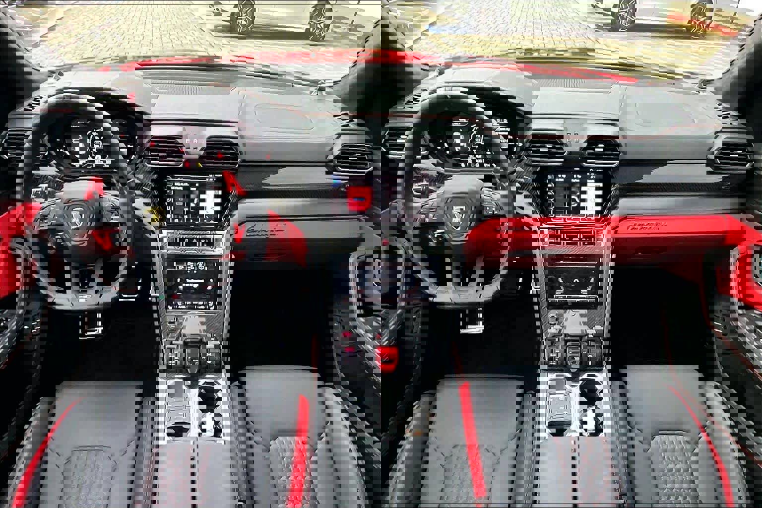 Used 2024 Lamborghini Urus S image 14