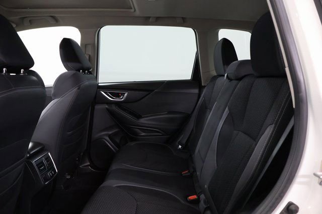 Used 2023 Subaru Forester Premium image 28