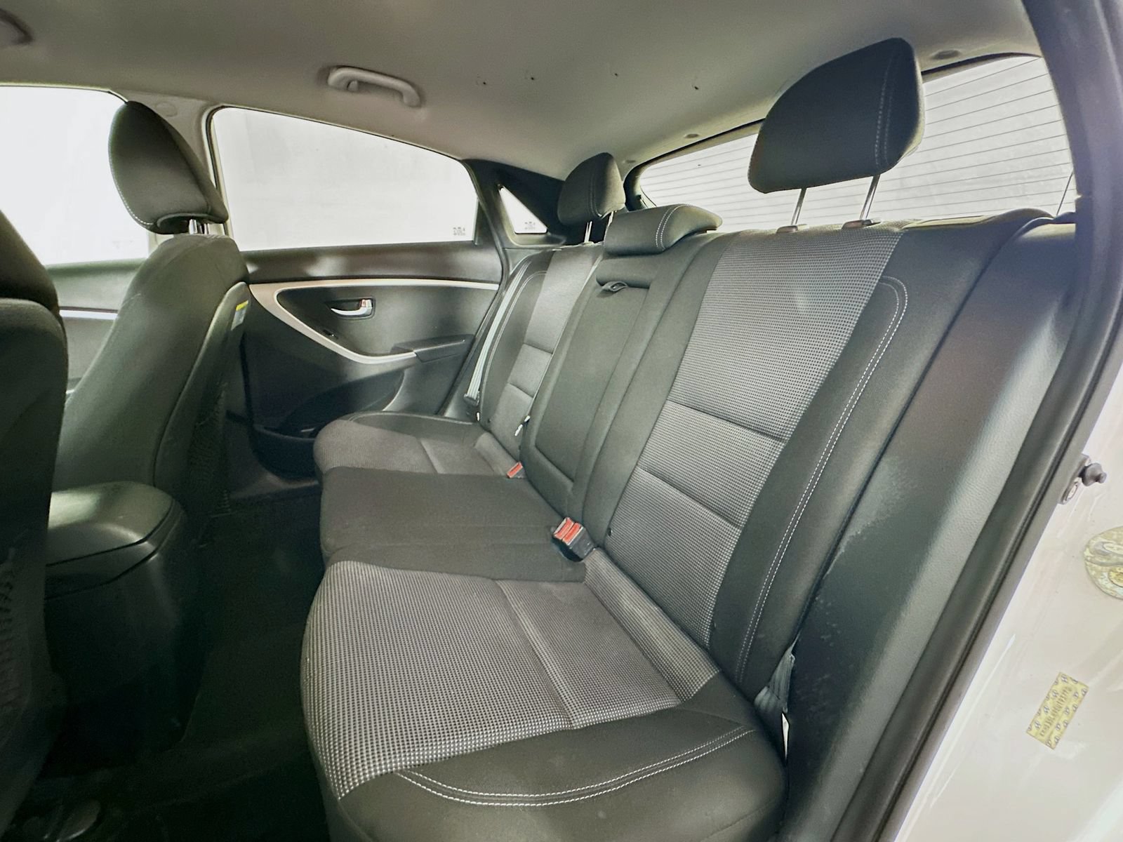 Used 2014 Hyundai Elantra GT FWD image 22