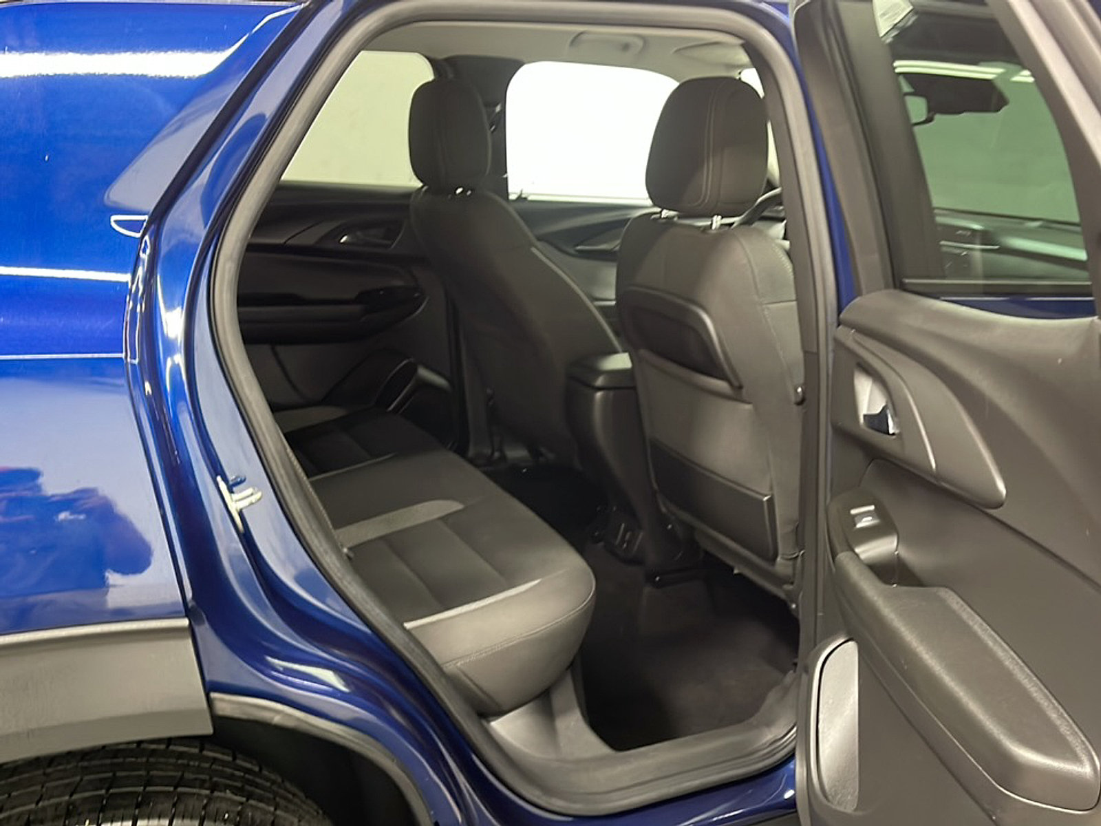 Used 2022 Chevrolet TrailBlazer LT w/ Convenience Package AWD/4WD image 20