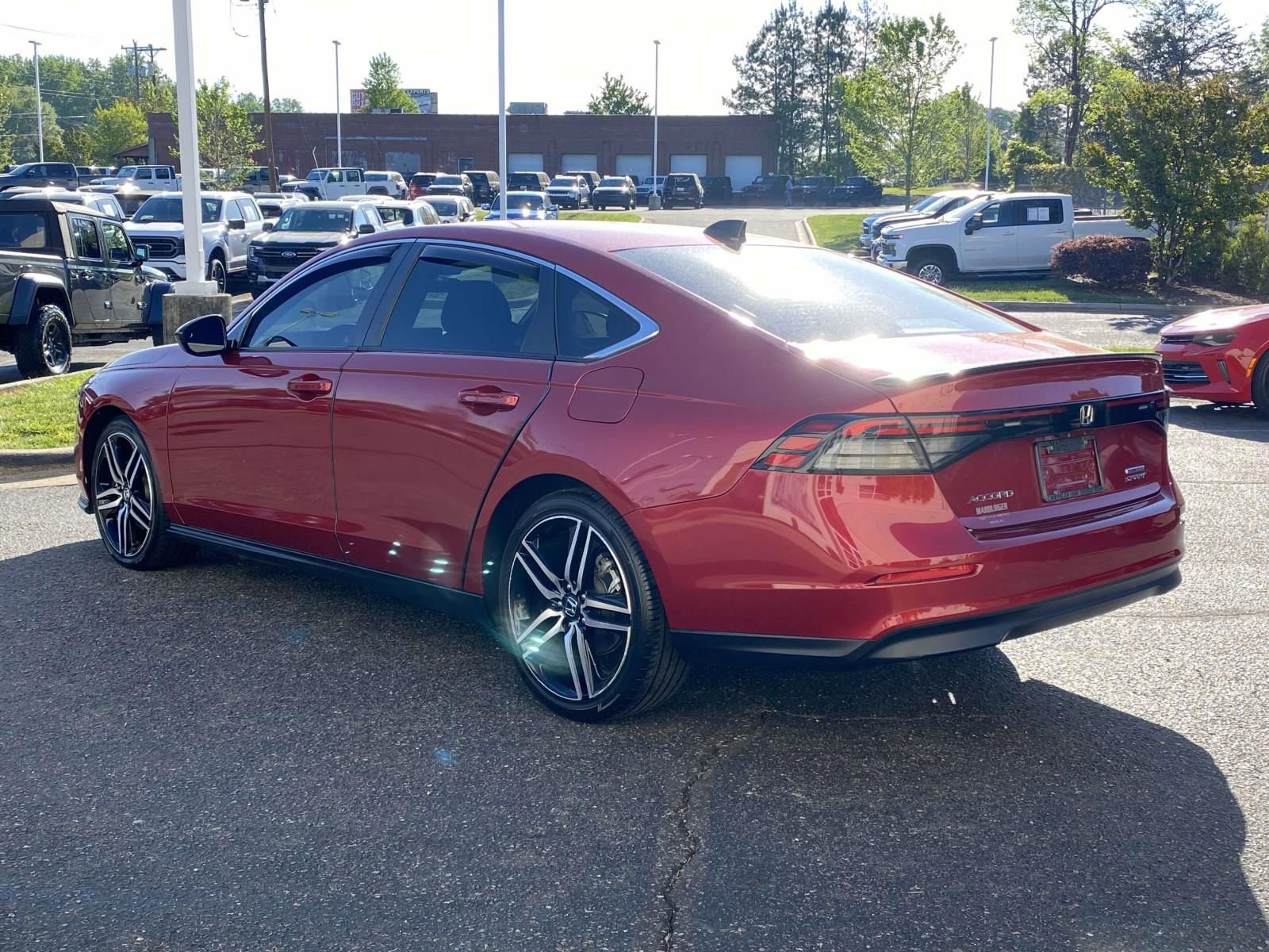 Used 2023 Honda Accord Sport image 5