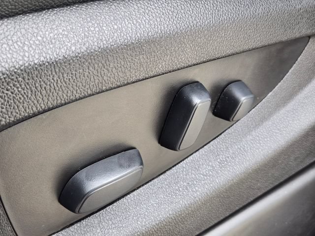 Used 2019 Chevrolet Silverado 2500 LTZ w/ Duramax Plus Package AWD/4WD image 32