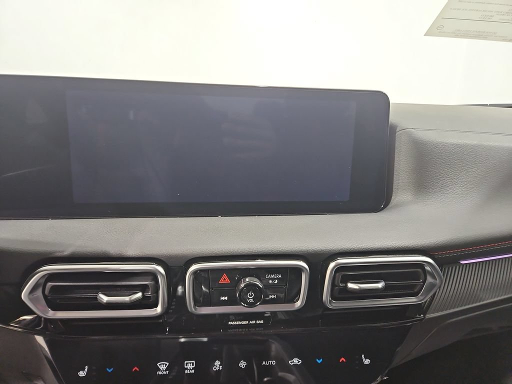 New 2026 Nissan Sentra SR w/ SR Premium Package FWD image 18