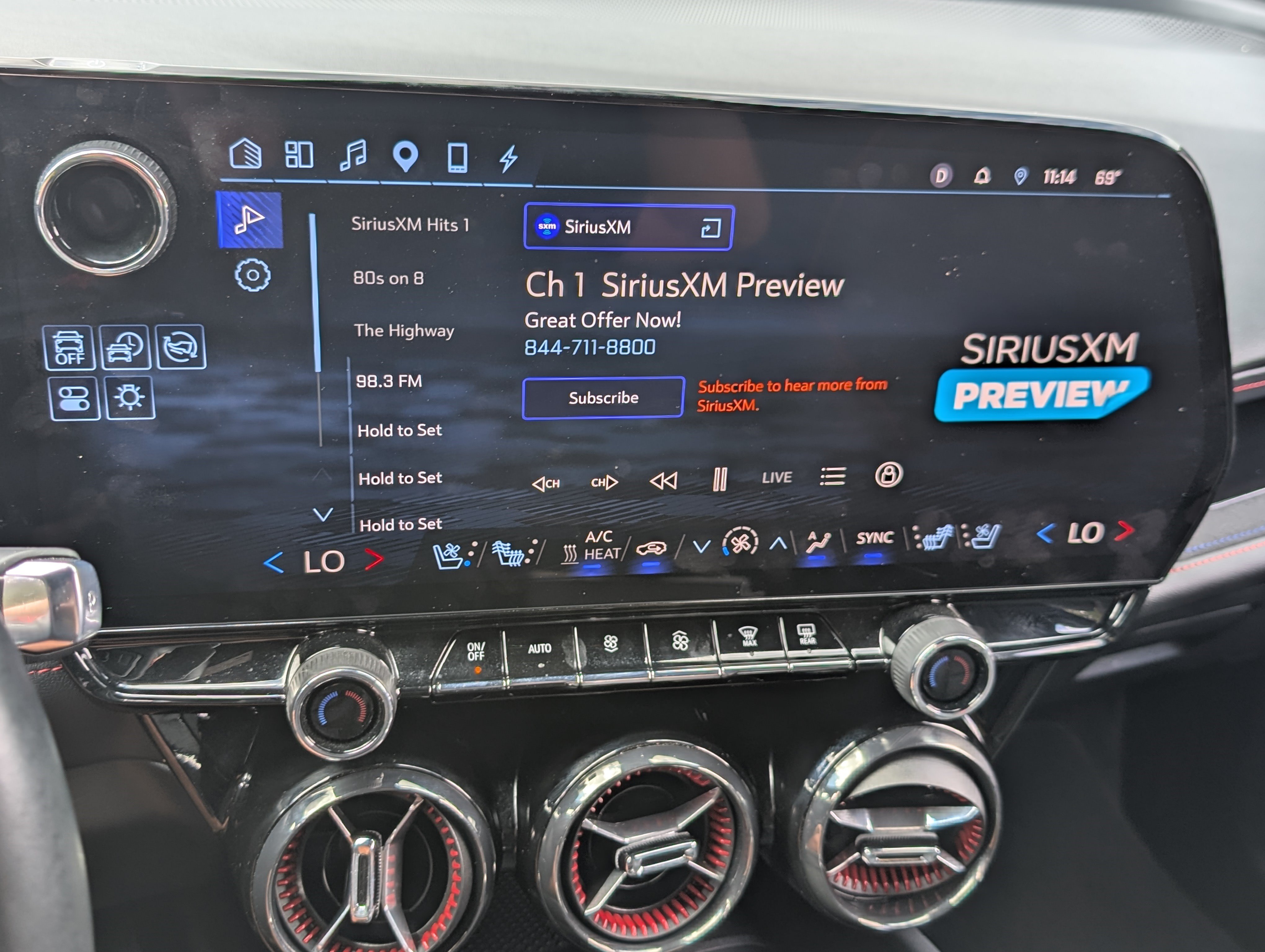 Used 2024 Chevrolet Blazer EV RS AWD/4WD image 29