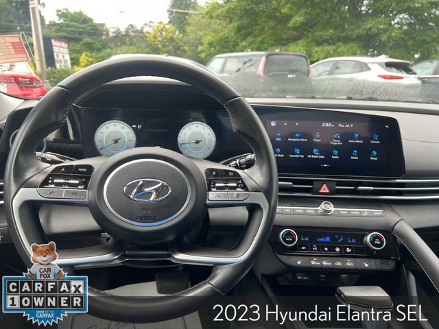 Used 2023 Hyundai Elantra SEL w/ Convenience Package FWD image 12