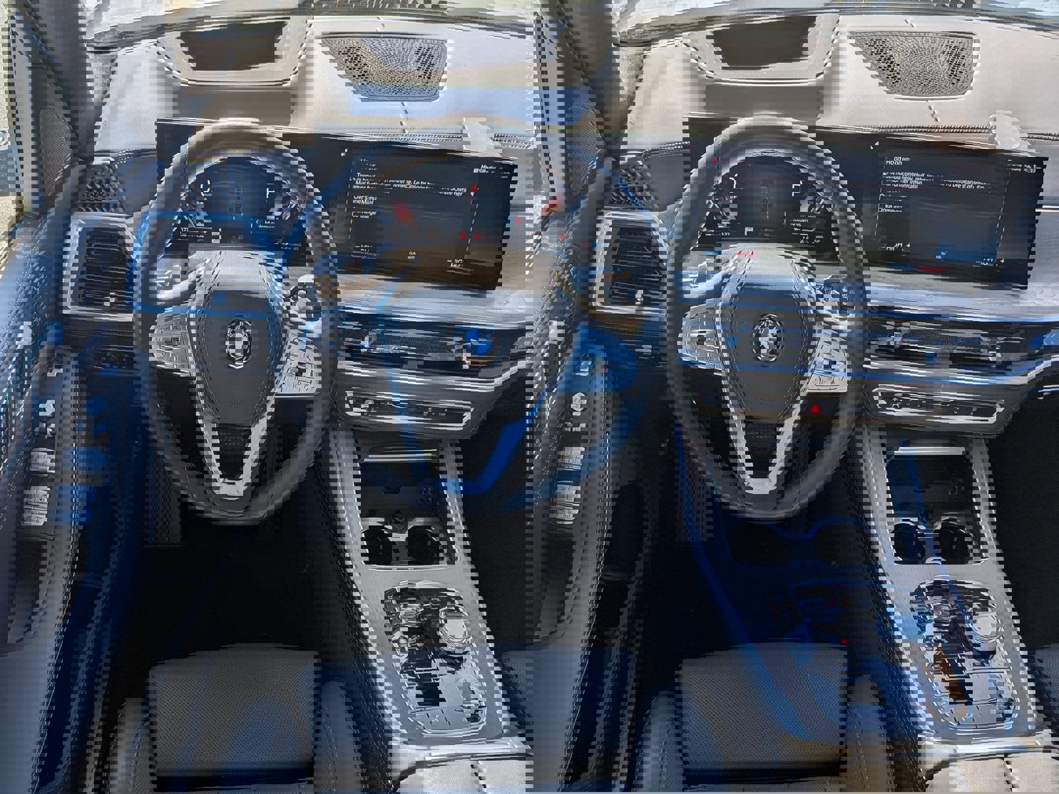 Used 2023 BMW X7 xDrive40i w/ Executive Package image 37