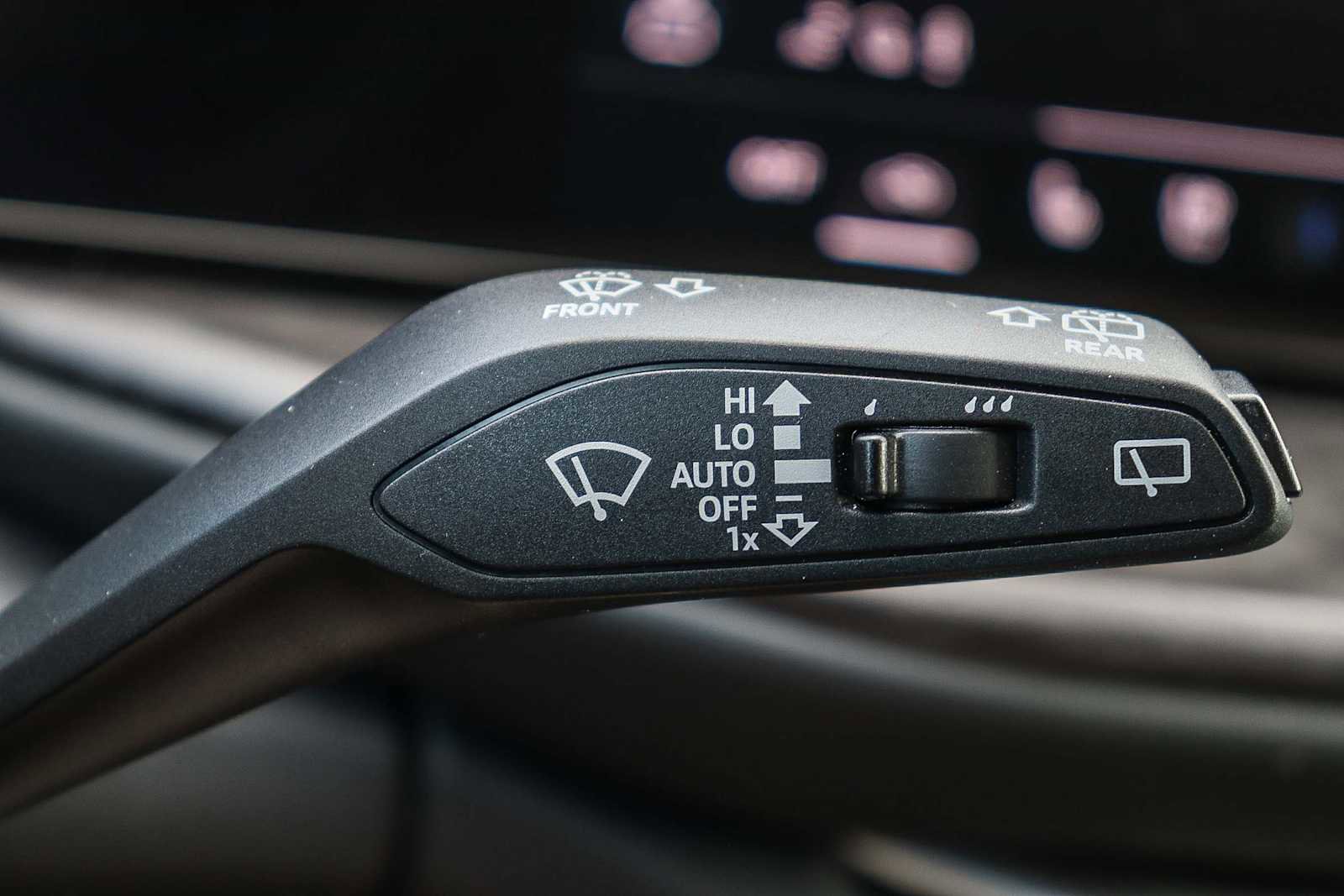 Used 2025 Audi Q5 Premium Plus w/ Premium Plus image 31