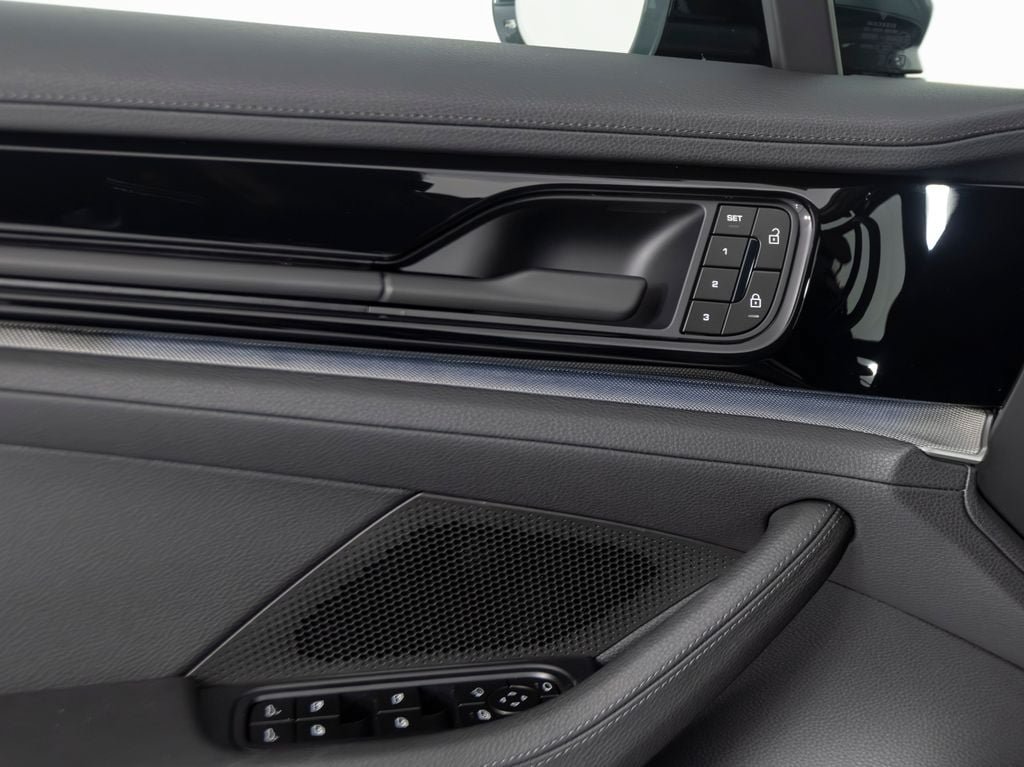 New 2026 Porsche Panamera 4 AWD/4WD image 19