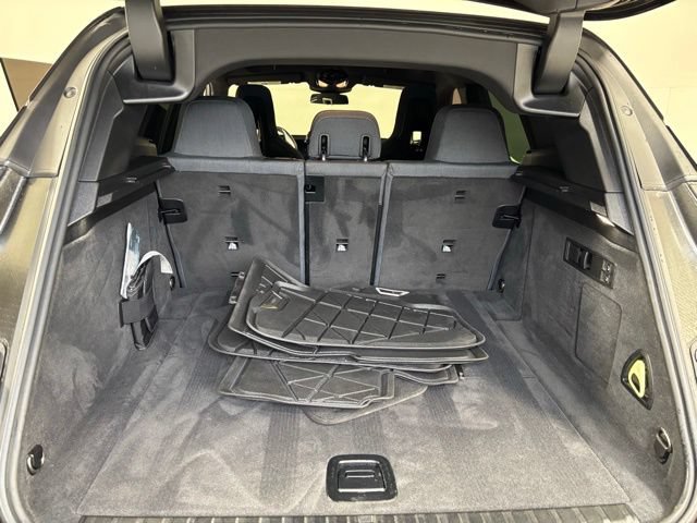 Certified 2023 BMW iX xDrive50 w/ Sport Package AWD/4WD image 21
