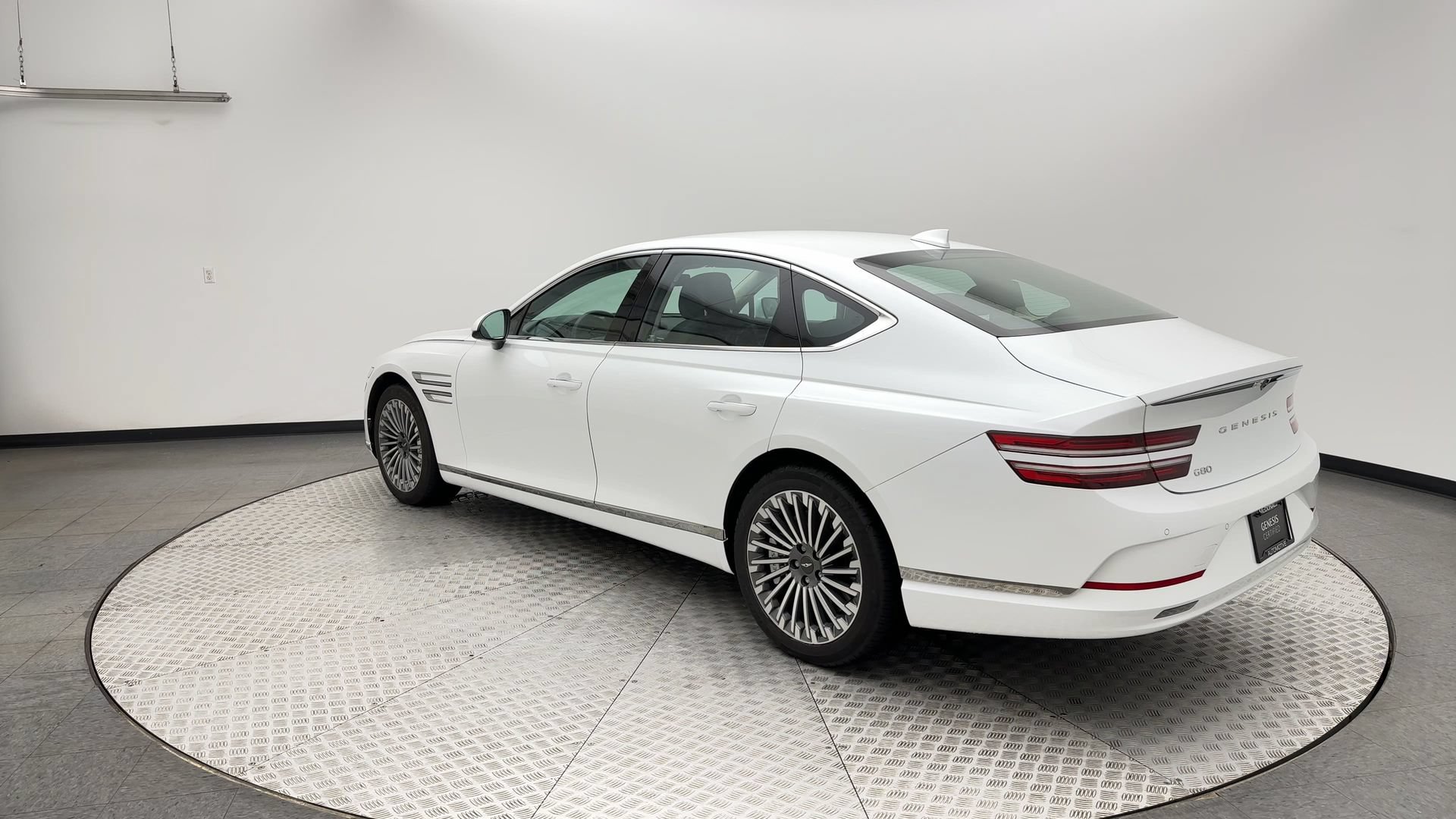Certified 2024 Genesis G80 AWD/4WD image 4