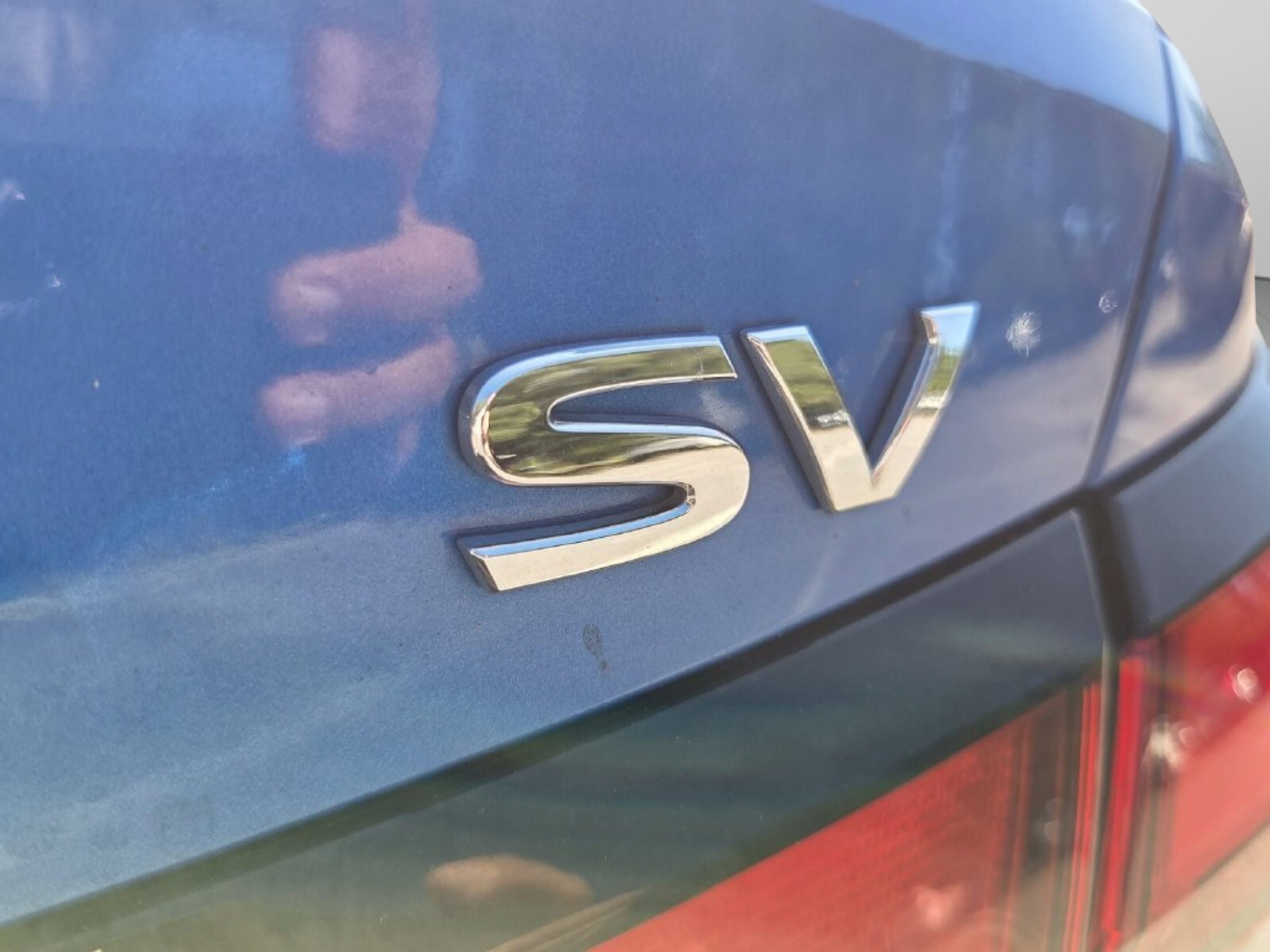 Used 2024 Nissan Versa SV FWD image 29