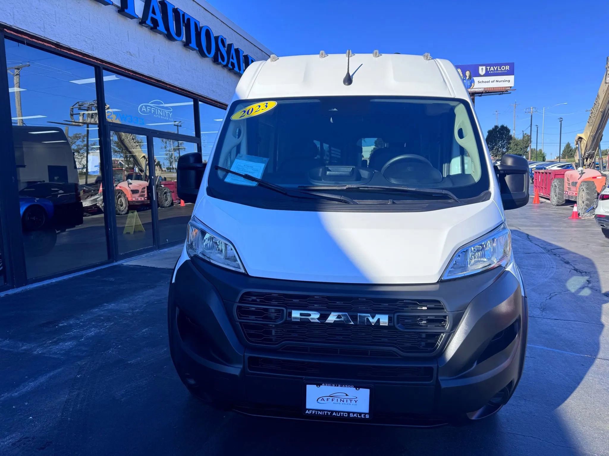 Used 2023 RAM ProMaster 2500 image 8