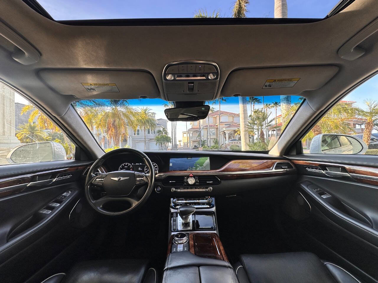Used 2017 Genesis G90 5.0 Ultimate image 9